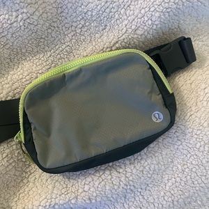 Lululemon Belt Bag - Green